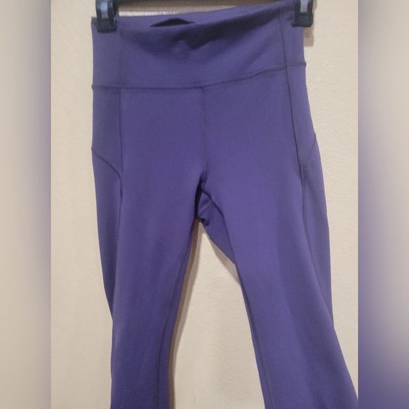 Lululemon leggings - Picture 6 of 10